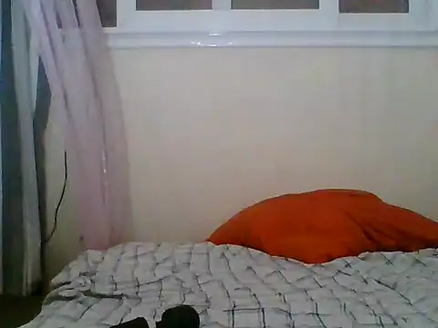 PRETTY-MI online show from 04/15/26, 07:51