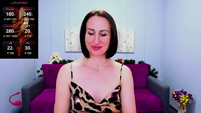 Snapshot of Nia_Smithh chatting on 01/09/25, 01:24 Nia Smithh online show from 01/09/25, 01:24