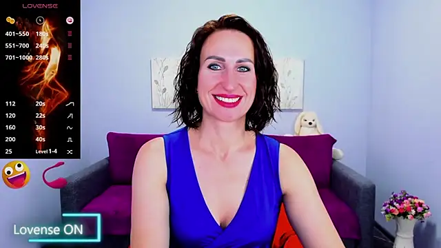 Snapshot of Nia_Smithh chatting on 10/01/25, 12:09 Nia Smithh online show from 10/01/25, 12:09