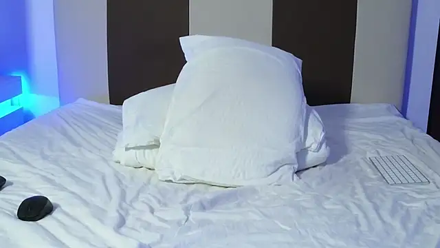 moonjoey online show from 07/11/26, 02:01