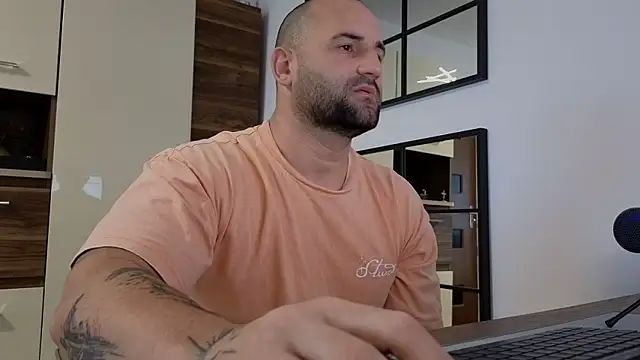 moonjoey online show from 04/22/26, 05:58