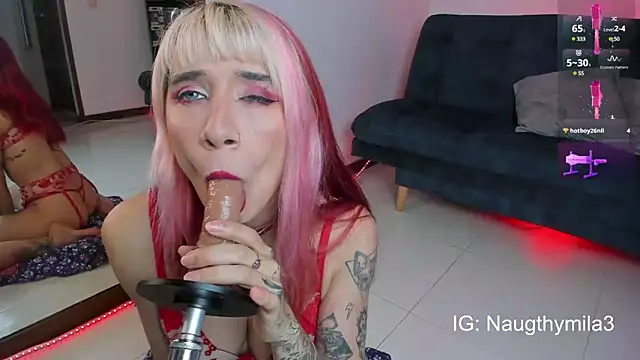 Snapshot of Sky_dominika_ chatting on 03/03/25, 01:17 Sky dominika online show from 03/03/25, 01:17