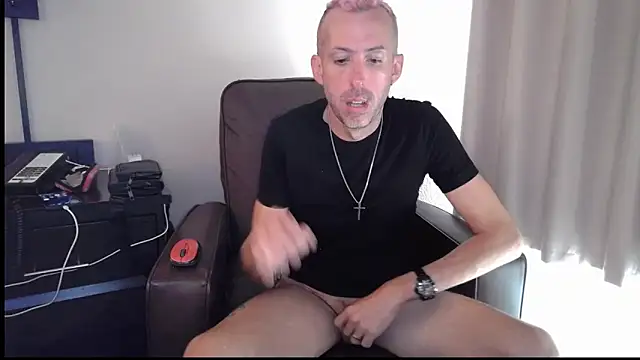 smokenstrokex online show from 05/17/26, 02:50