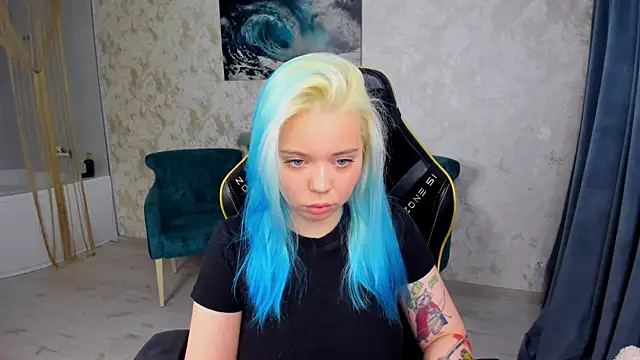 EnergyBunny 1 online show from 12/03/25, 07:24