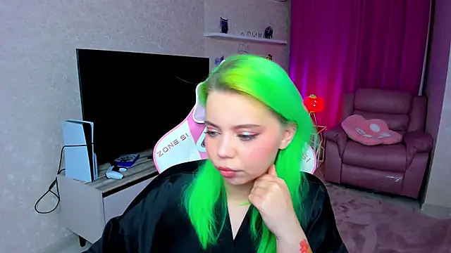 EnergyBunny 1 online show from 10/14/25, 06:19