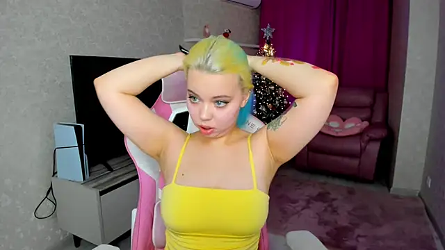 EnergyBunny 1 online show from 12/18/25, 05:39