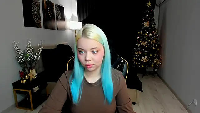 EnergyBunny 1 online show from 12/17/25, 07:41