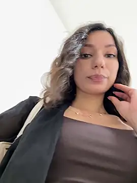  MiaQueen  online show from 06/02/26, 08:42
