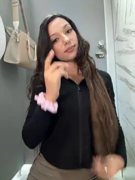  MiaQueen  online show from 03/29/26, 10:11