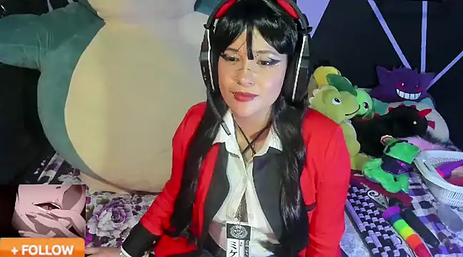 Snapshot of Emilythemachine chatting on 02/11/25, 12:49 Emilythemachine online show from 02/11/25, 12:49