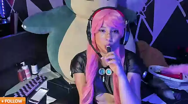 Snapshot of Emilythemachine chatting on 02/27/25, 01:41 Emilythemachine online show from 02/27/25, 01:41