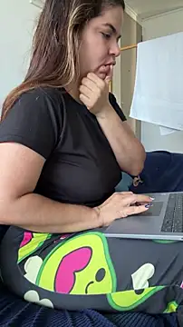 nurse becky online show from 05/04/26, 01:47