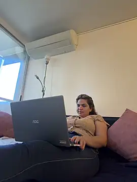 nurse becky online show from 02/04/26, 03:29