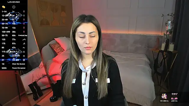 KylieMellow online show from 04/08/26, 05:20