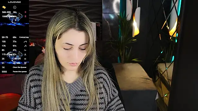 KylieMellow online show from 02/12/26, 05:29