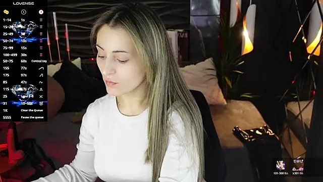 KylieMellow online show from 02/28/26, 01:44