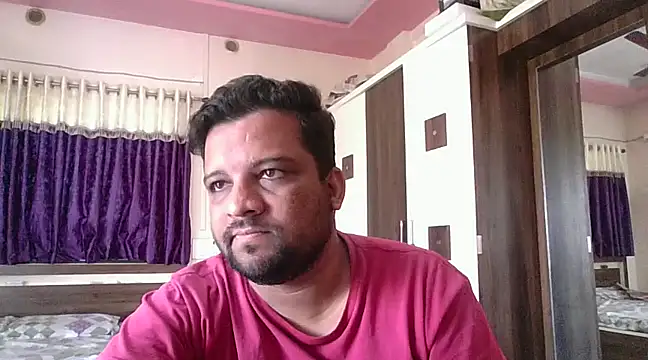 Snapshot of dhruv_love chatting on 02/05/25, 08:21 dhruv love online show from 02/05/25, 08:21