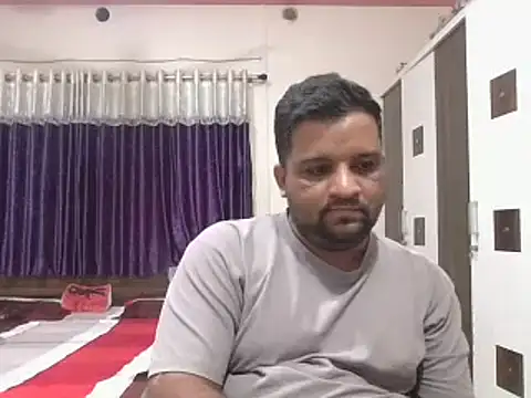 Snapshot of dhruv_love chatting on 06/09/26, 01:34 dhruv love online show from 06/09/26, 01:34