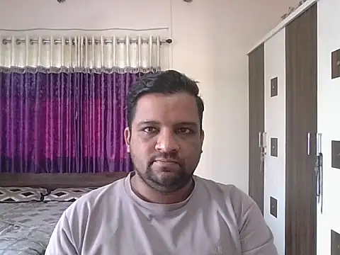 dhruv love online show from 12/22/25, 04:12