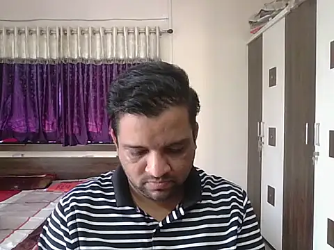 Snapshot of dhruv_love chatting on 10/11/25, 04:35 dhruv love online show from 10/11/25, 04:35