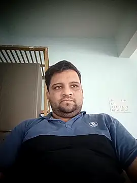 Snapshot of dhruv_love chatting on 05/05/26, 05:32 dhruv love online show from 05/05/26, 05:32