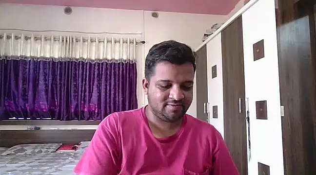 Snapshot of dhruv_love chatting on 02/18/25, 05:09 dhruv love online show from 02/18/25, 05:09