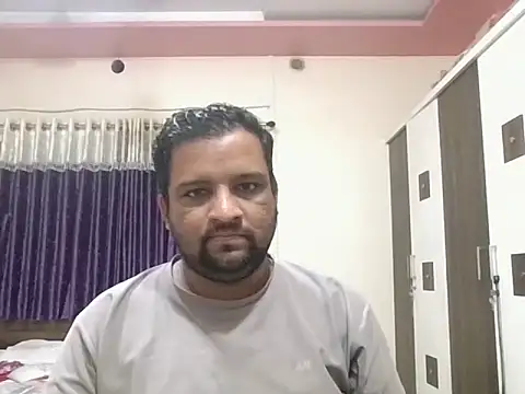 dhruv love online show from 02/14/26, 01:22