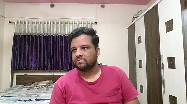 Snapshot of dhruv_love chatting on 02/05/25, 05:09 dhruv love online show from 02/05/25, 05:09