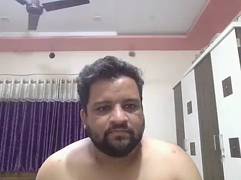 Snapshot of dhruv_love chatting on 05/29/26, 07:20 dhruv love online show from 05/29/26, 07:20