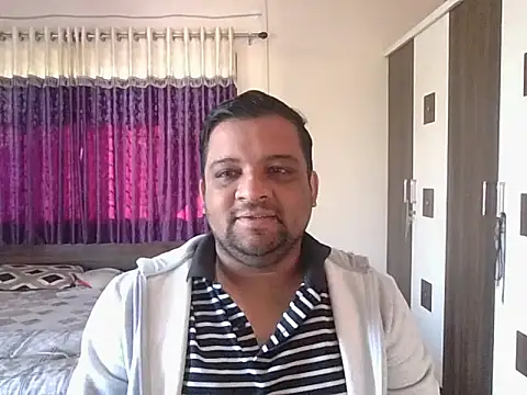 dhruv love online show from 12/19/25, 04:05