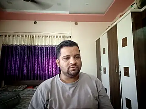 dhruv love online show from 02/26/26, 04:12