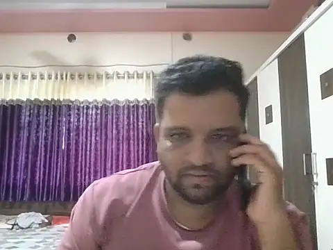Snapshot of dhruv_love chatting on 10/25/25, 10:03 dhruv love online show from 10/25/25, 10:03
