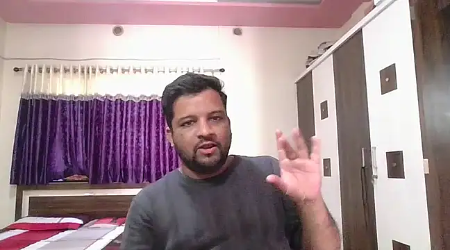 Snapshot of dhruv_love chatting on 02/28/25, 08:42 dhruv love online show from 02/28/25, 08:42