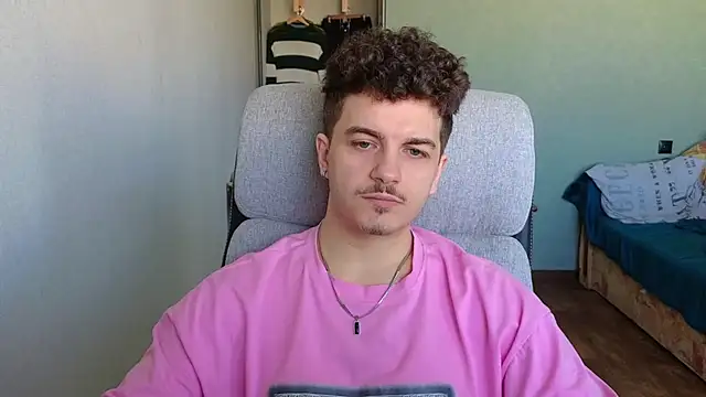 Remy Miles online show from 03/05/26, 08:33