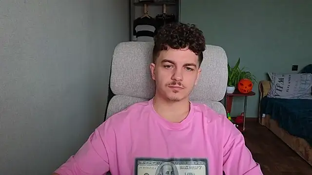 Remy Miles online show from 11/28/25, 10:15