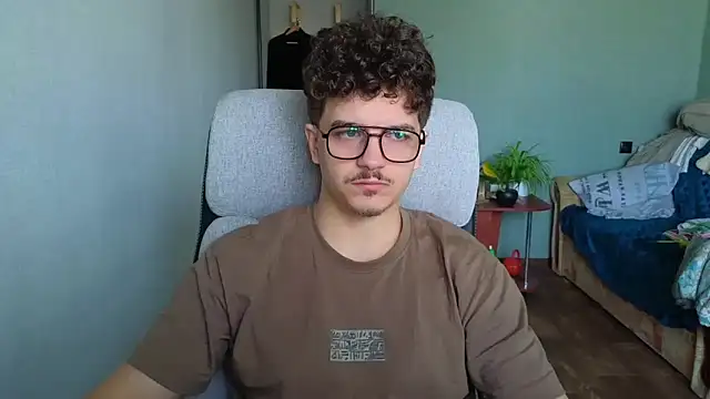 Remy Miles online show from 11/15/25, 07:56