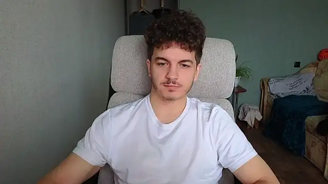 Remy Miles online show from 12/20/25, 08:50