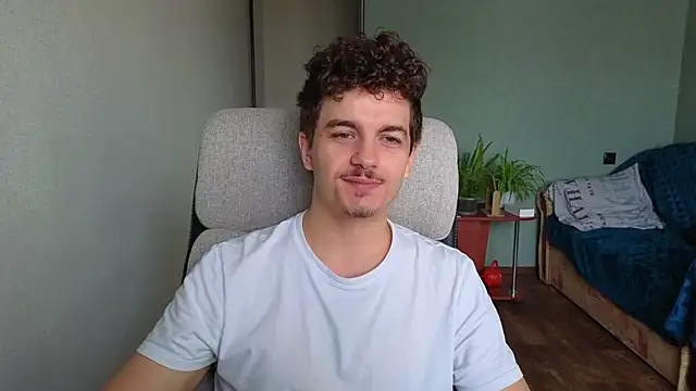 Remy Miles online show from 10/24/25, 08:24