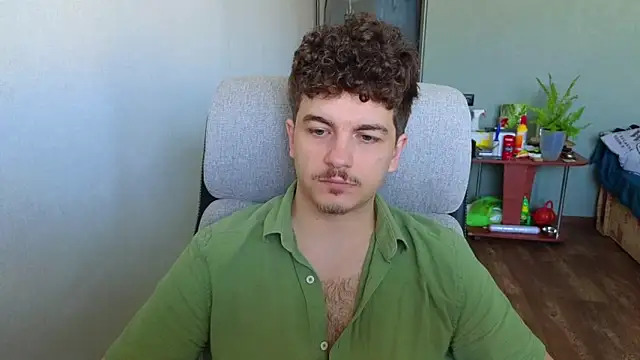 Remy Miles online show from 05/19/26, 05:03