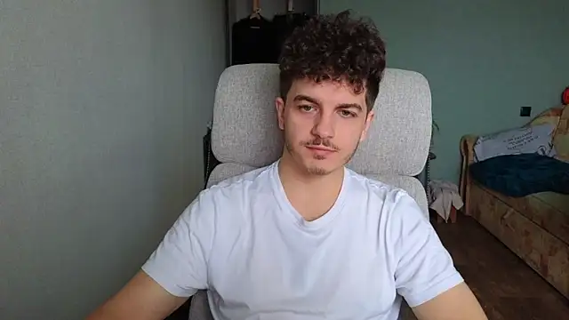 Remy Miles online show from 12/16/25, 08:07