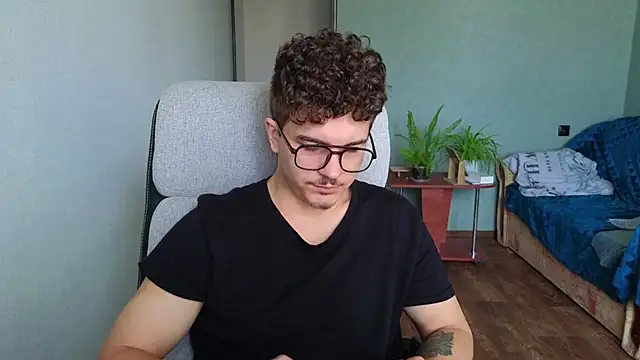 Remy Miles online show from 10/28/25, 07:18