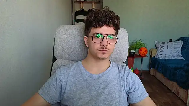 Remy Miles online show from 11/21/25, 10:58