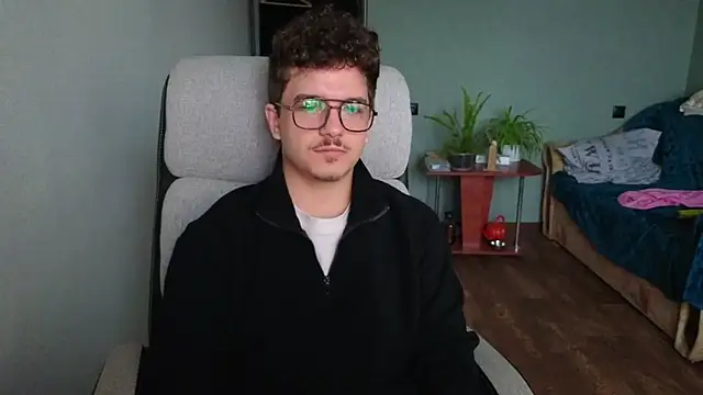 Remy Miles online show from 11/09/25, 06:17