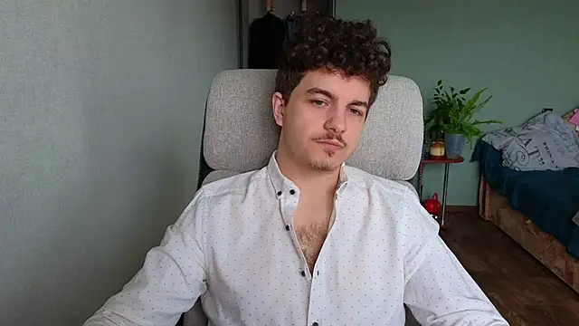 Remy Miles online show from 04/09/26, 04:47