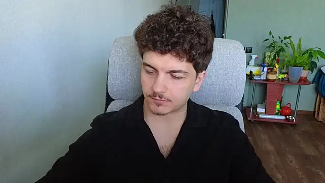 Remy Miles online show from 05/07/26, 06:06