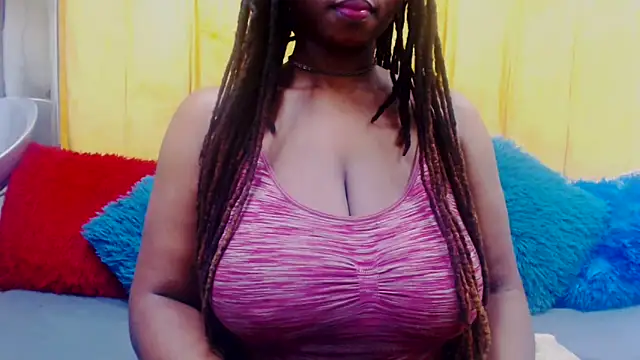 Snapshot of Bustydiva88 chatting on 02/26/26, 07:14 Bustydiva88 online show from 02/26/26, 07:14