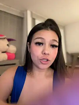 Alyshanon18 online show from 03/14/25, 09:32