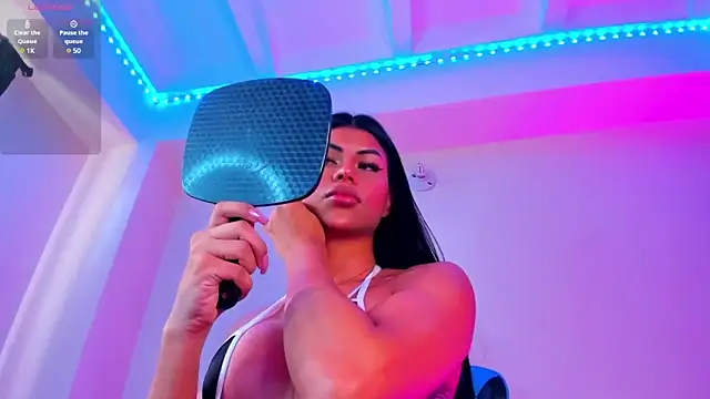 divinesalome online show from 01/28/25, 01:27