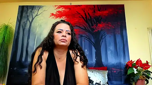 ElizabethEven online show from 09/17/25, 04:42