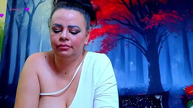 ElizabethEven online show from 11/02/25, 10:48